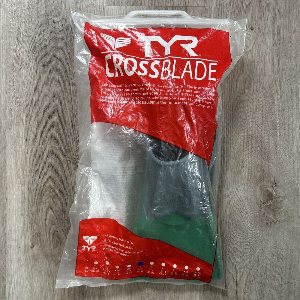 TYR Adult Crossblade Training Fins Small Mens 5-7 Womens 6.5-8.5 Green NEW